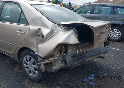 2002 Toyota Camry Le from USA, damaged, VIN 4T1BE32K22U512361